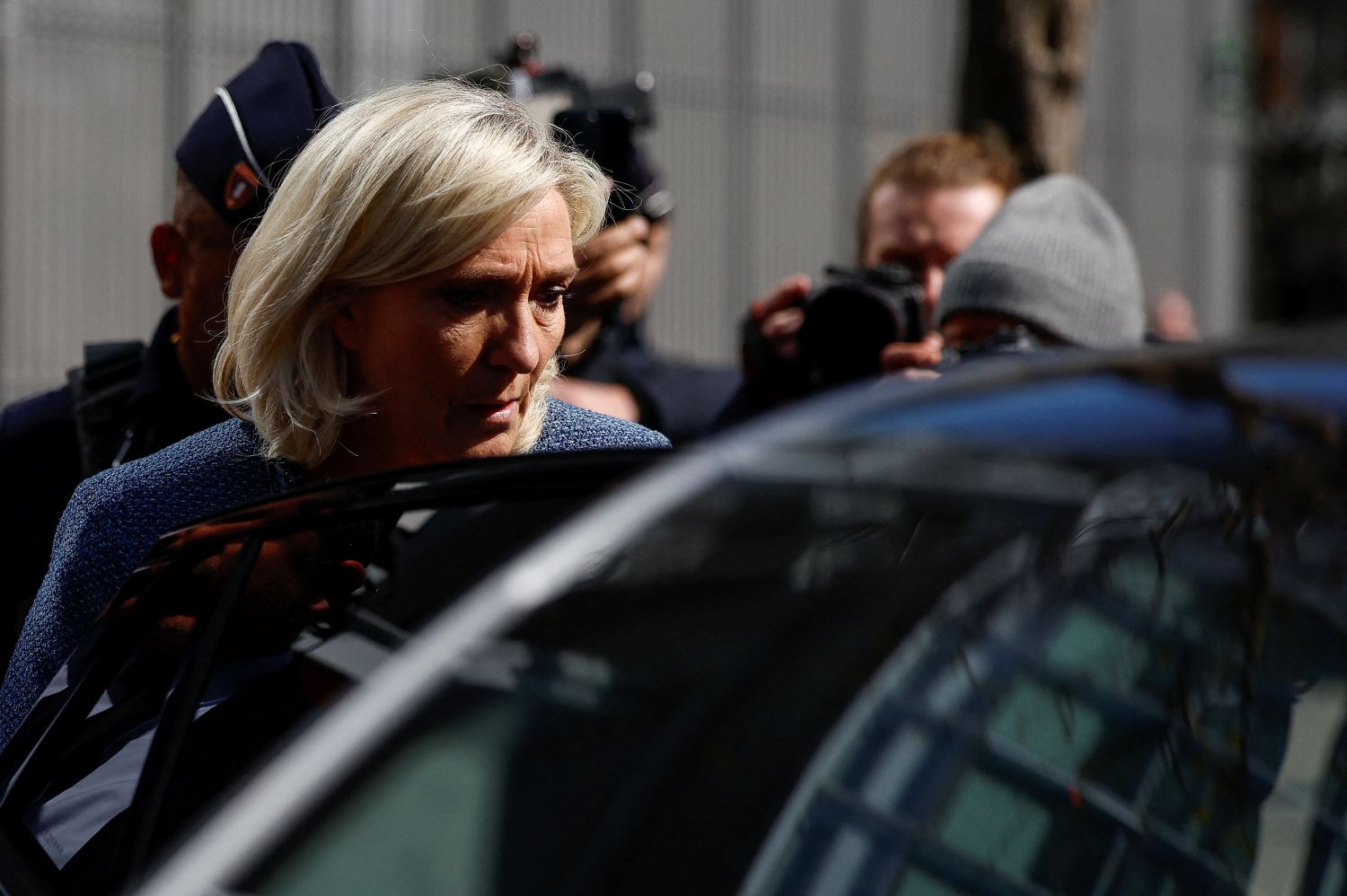 Le Pen esalta il no dell’Islanda all’Unione europea